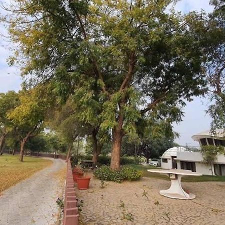 Mamta'S Home- Kensville Nanodra Luaran gambar